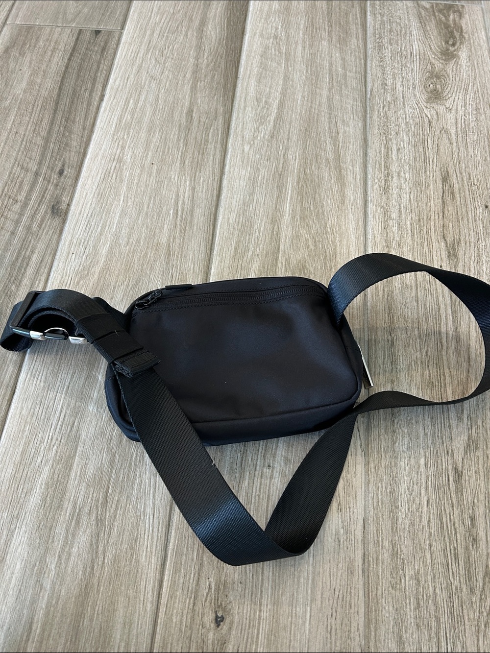 Lululemon Black Rhinestone Accent Belt Bag - Picture 2 of 4